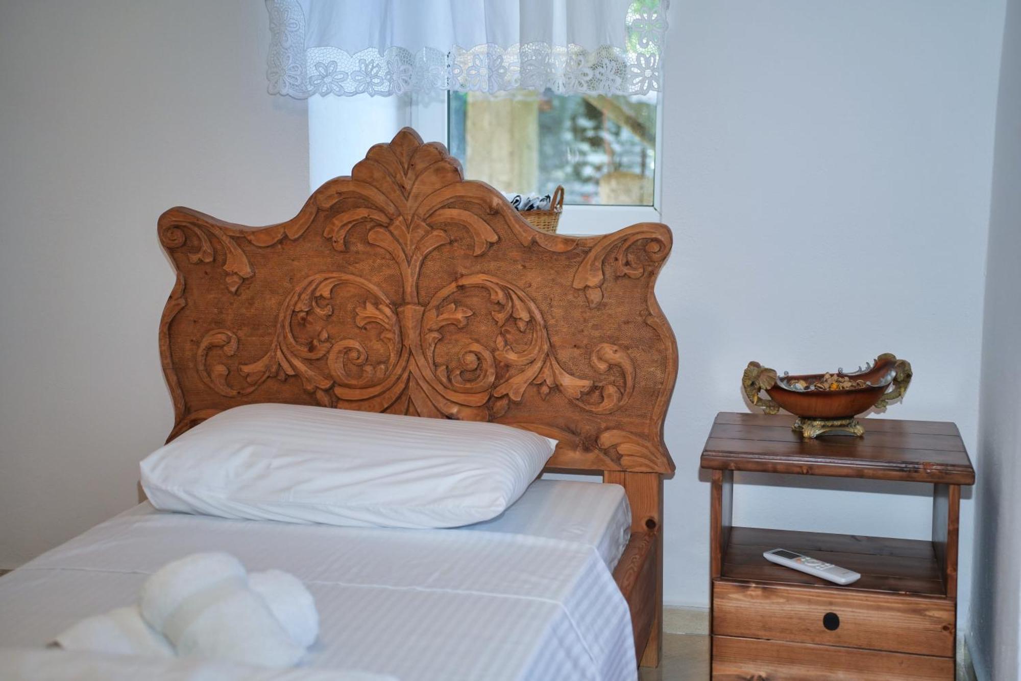 Guri Guesthouse Gjirokastër 外观 照片
